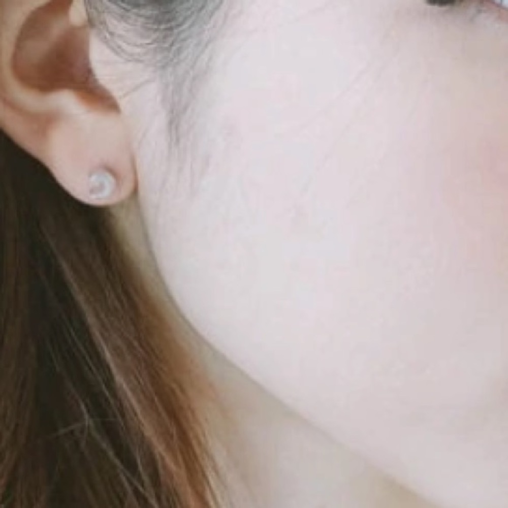 NEW!💙💎STAR⭐️MOON🌙STUDS!💎💙SILVER PLATED! CUTE! - Picture 5 of 8